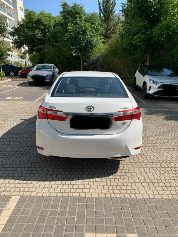 Toyota Corolla 2nd hand, 2014, private hand