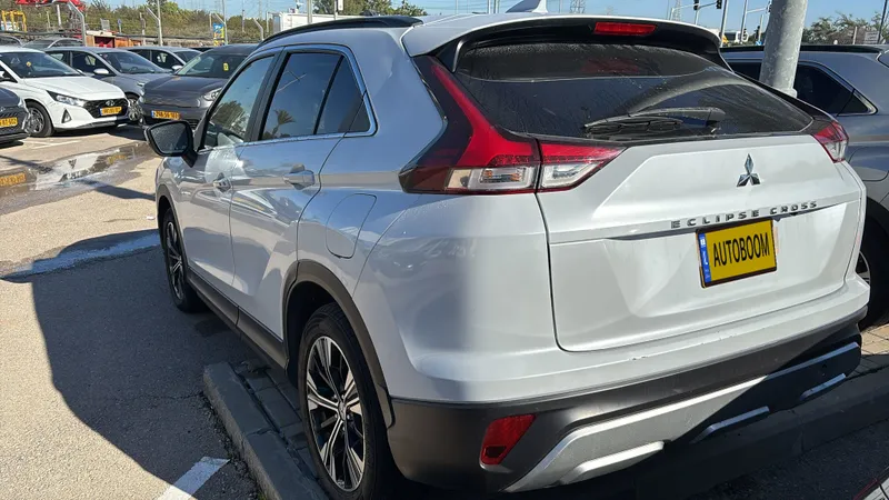 Mitsubishi Eclipse Cross 2nd hand, 2022