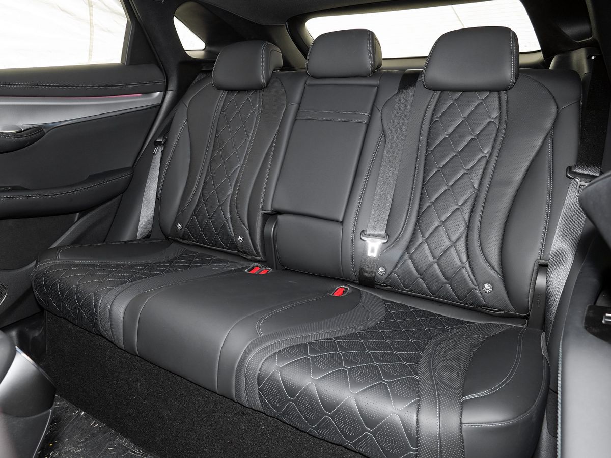בי.ווי.די Sealion 07 2023. מושבים אחוריים. SUV קופה, 1 דור
