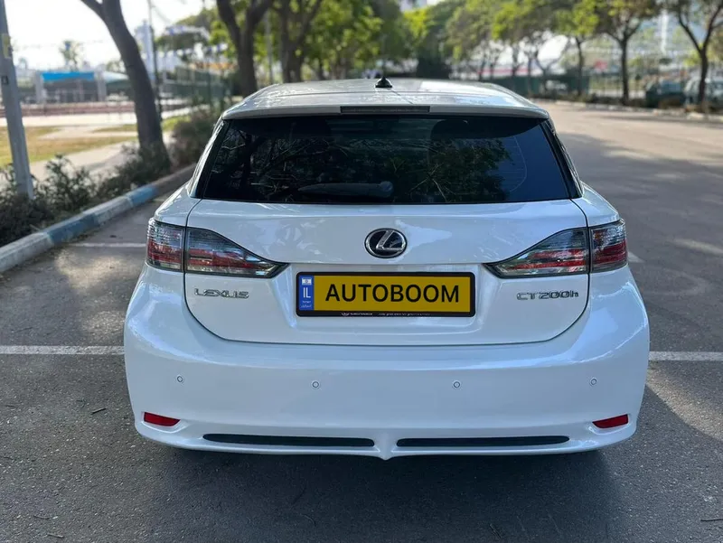 Lexus CT 2nd hand, 2011, private