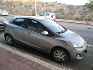 Mazda 2, 2015, photo