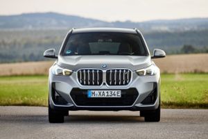 BMW iХ1 2022. Bodywork, Exterior. SUV 5-doors, 1 generation
