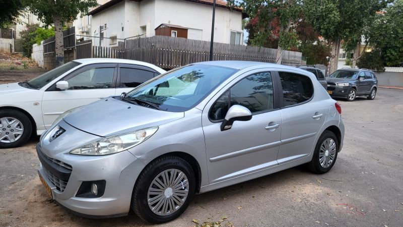 Peugeot 207 2ème main, 2010, main privée