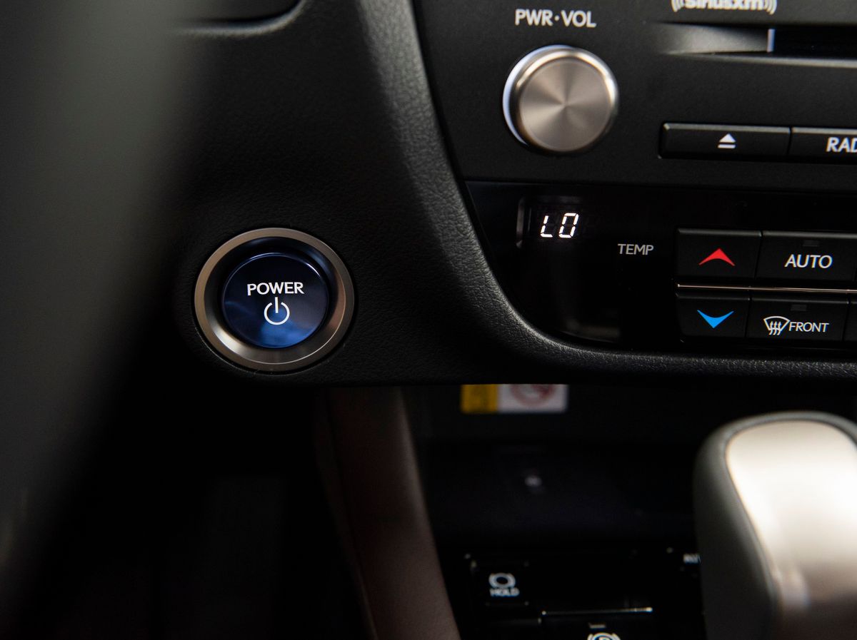 Lexus RX L 2019. Interior detail. SUV 5-doors, 4 generation, restyling