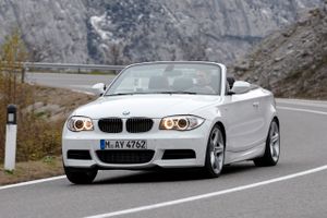 BMW 1 series 2011. Bodywork, Exterior. Cabrio, 1 generation, restyling 2