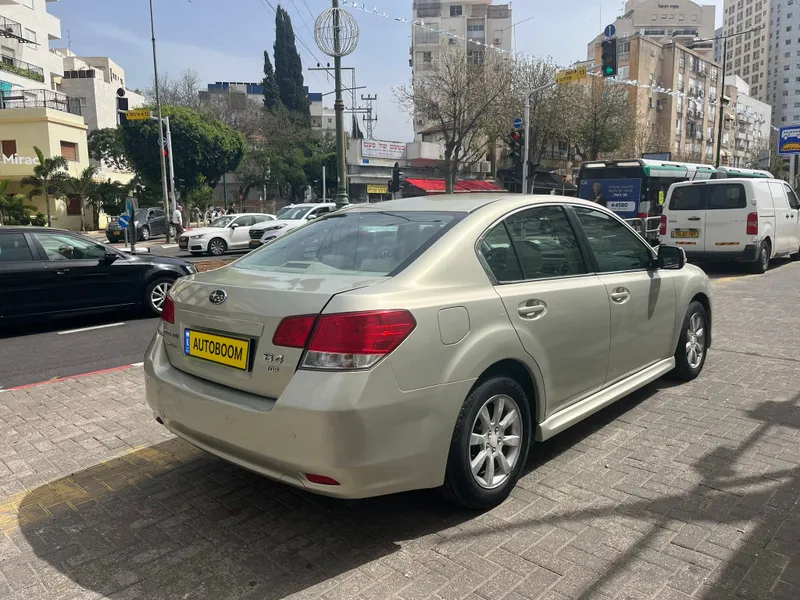 סובארו B4 יד 2 רכב, 2010, פרטי