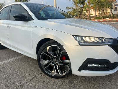Škoda Octavia 2ème main, 2022, main privée