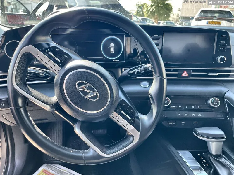 Hyundai Elantra 2ème main, 2022
