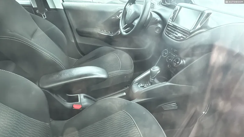 Peugeot 208 2ème main, 2021, privée