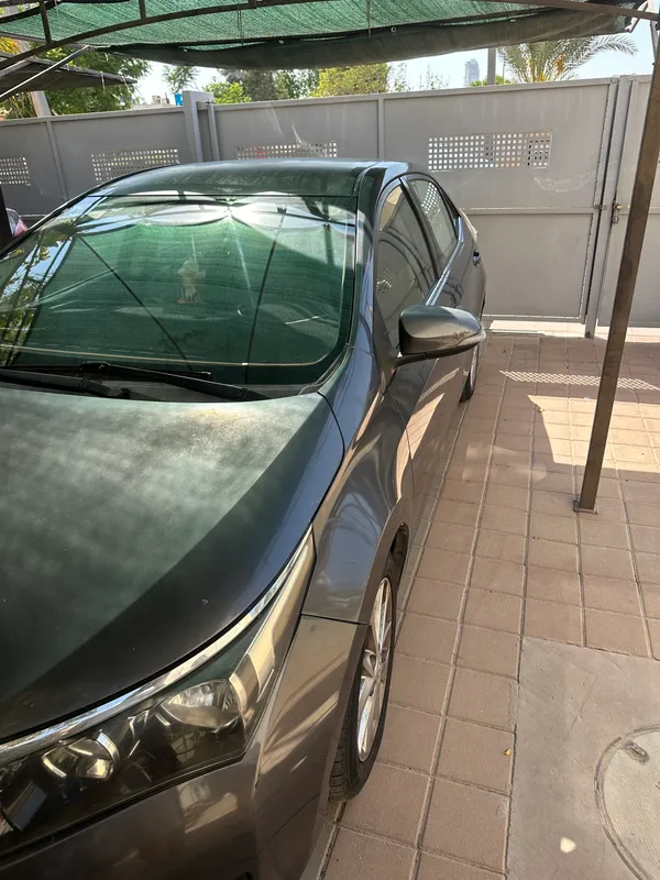 Toyota Corolla 2nd hand, 2013, private hand