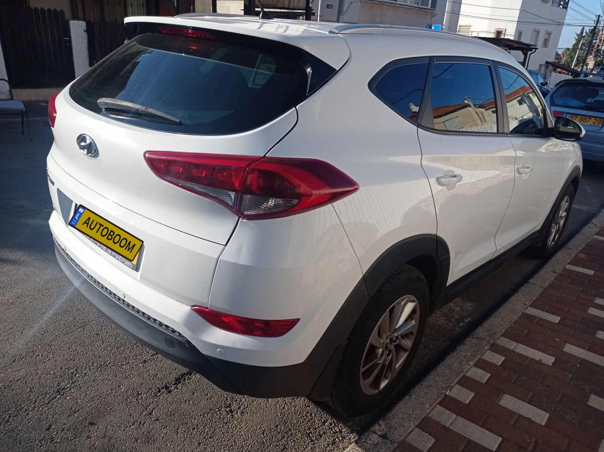 Hyundai Tucson 2nd hand, 2017, private hand