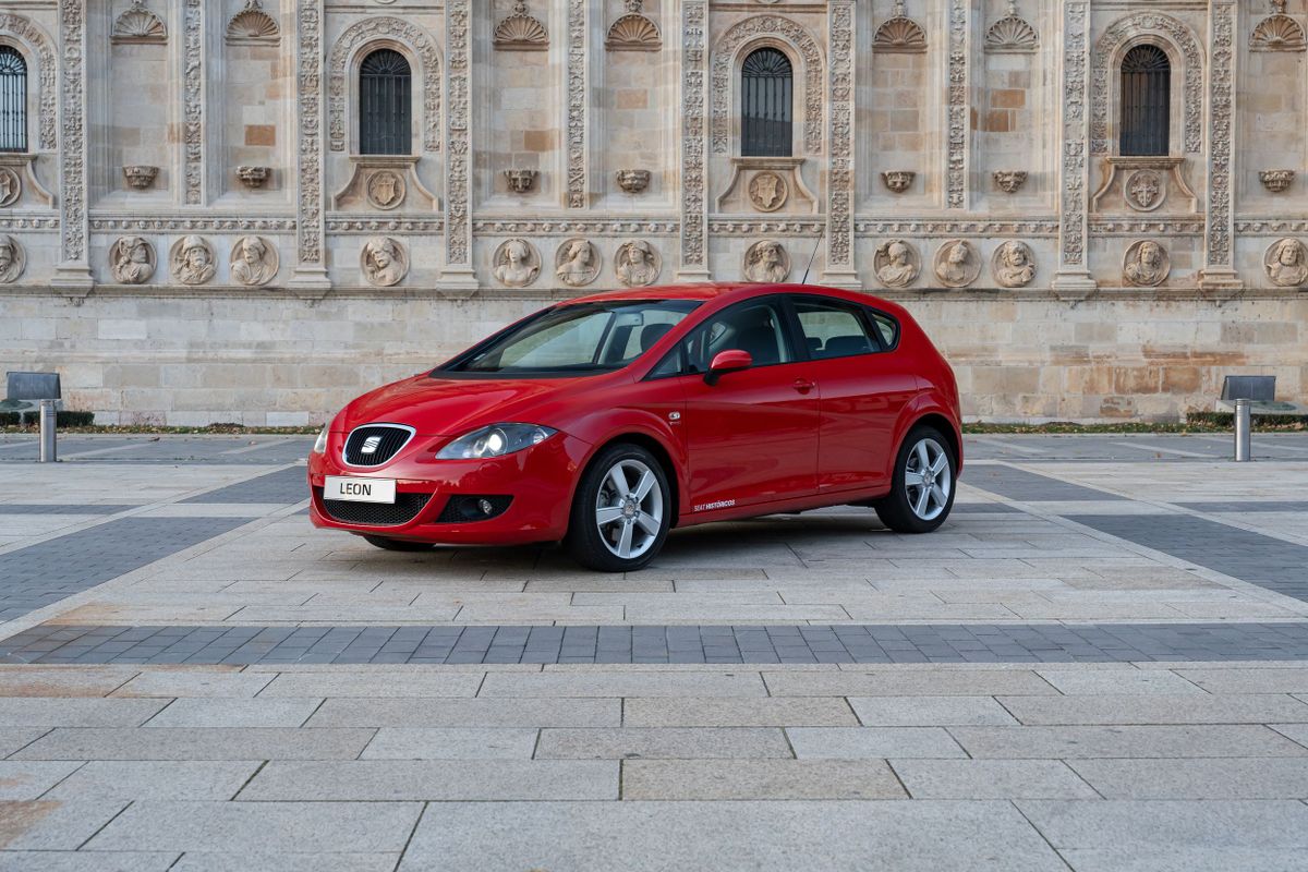 SEAT Leon. Кузов, экстерьер.