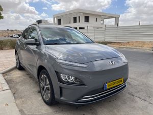 Hyundai Kona EV, 2023, photo