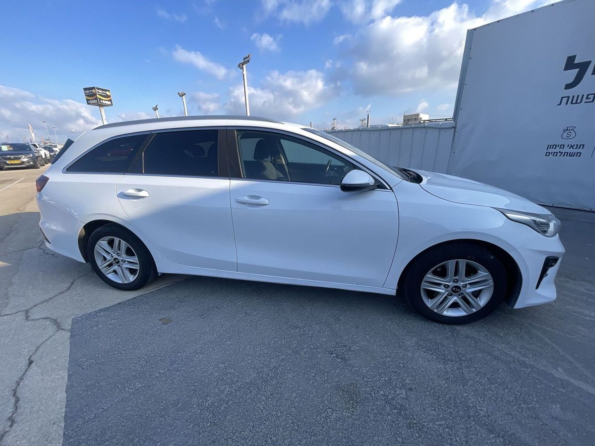 Kia Ceed с пробегом, 2021