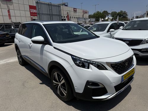 Peugeot 5008, 2020, photo