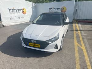 Hyundai i20, 2023, photo