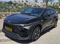 טויוטה bZ4X יד 2 רכב, 2023, פרטי