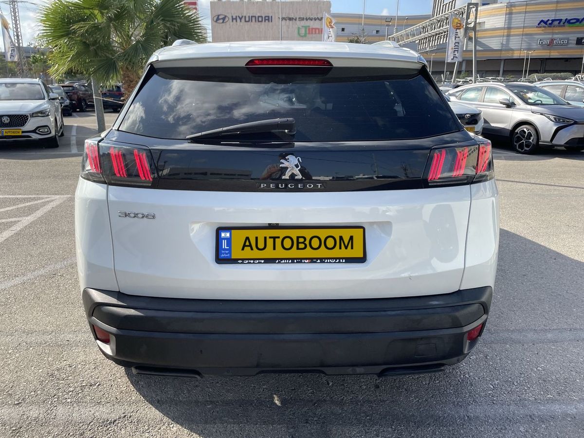 Peugeot 3008 2nd hand, 2021, private hand