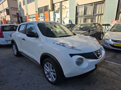 Nissan Juke, 2013, photo