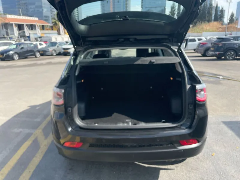 Jeep Compass 2ème main, 2021, main privée