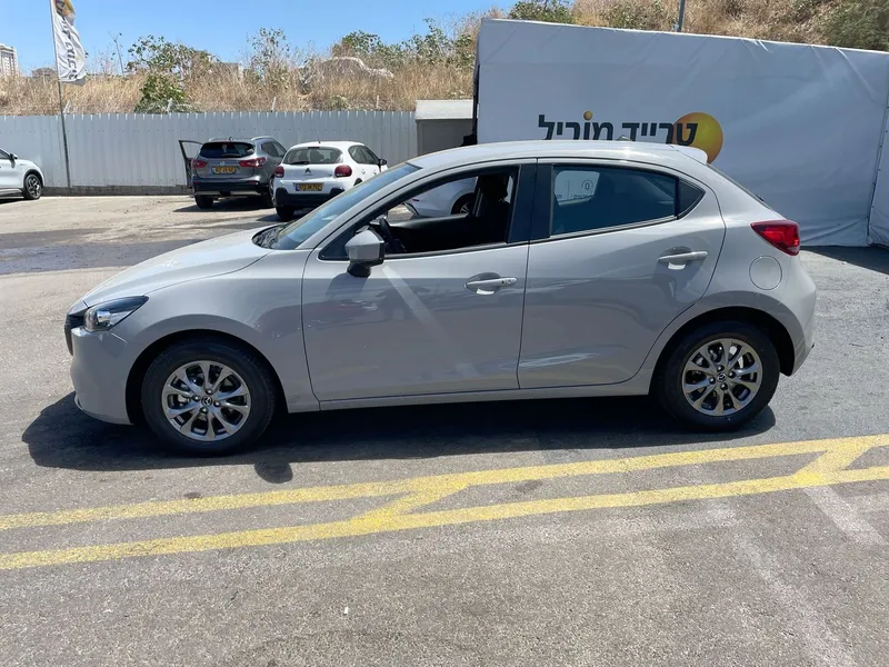Mazda 2 новый, 2024