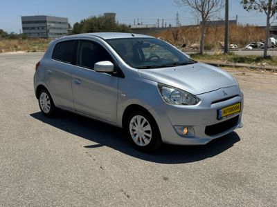 מיצובישי ספייס סטאר‏, 2014, תמונה
