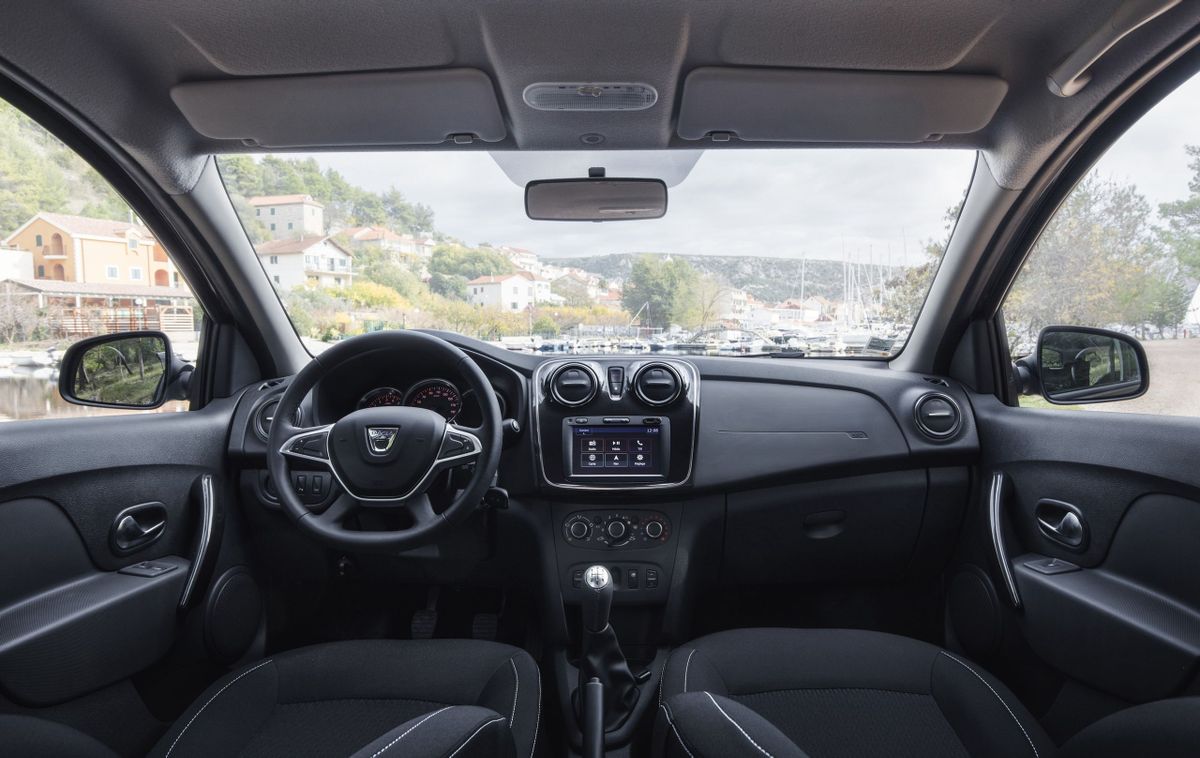 Dacia Logan MCV 2016. Siéges avants. Break 5-portes, 2 génération, restyling