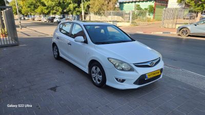 Hyundai i30, 2011, photo