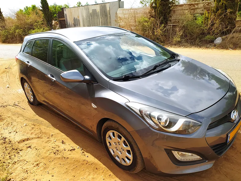 Hyundai i30 2nd hand, 2014, private hand