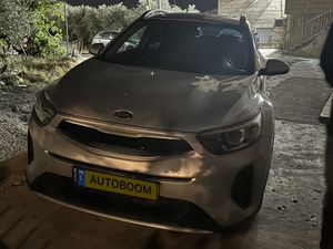 Kia Stonic, 2019, фото