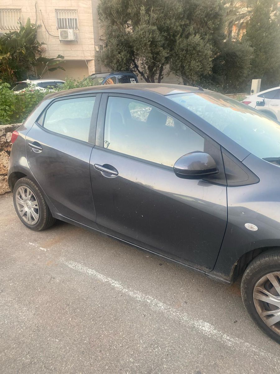 Mazda 2 2ème main, 2015, main privée