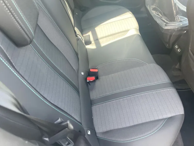 Peugeot 2008 2nd hand, 2023