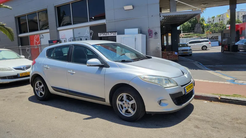 Renault Megane с пробегом, 2010