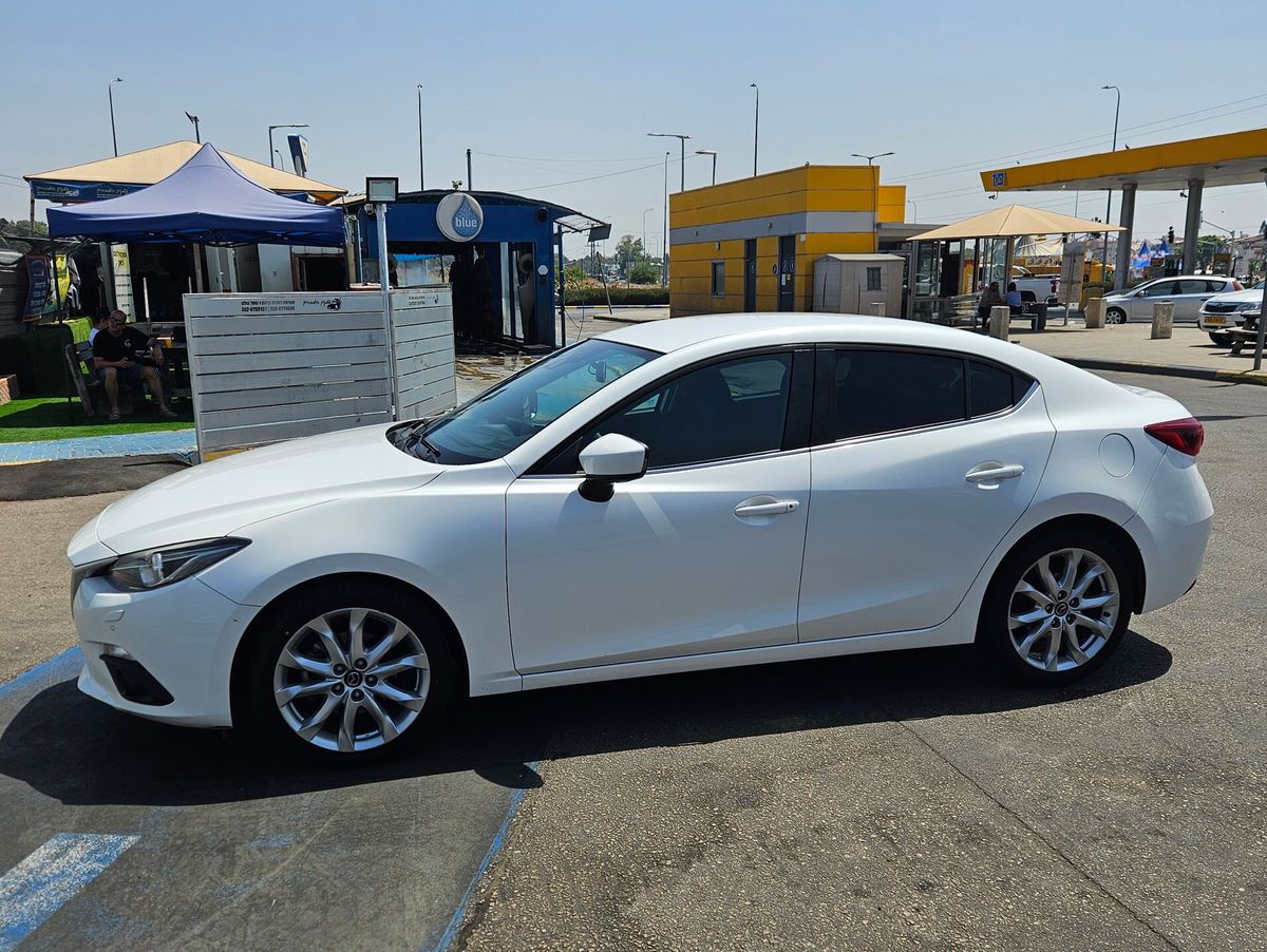 Mazda 3 2ème main, 2016, main privée