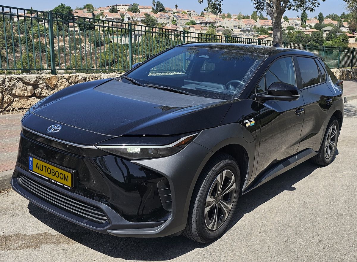 Toyota bZ4X 2ème main, 2023, main privée