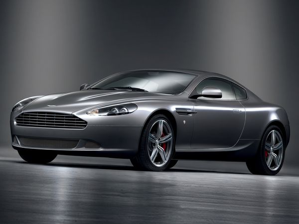 أستون مارتن DB9 ‏2008. الهيكل، المظهر الخارجي. كوبيه, 1 الجيل، تحديث