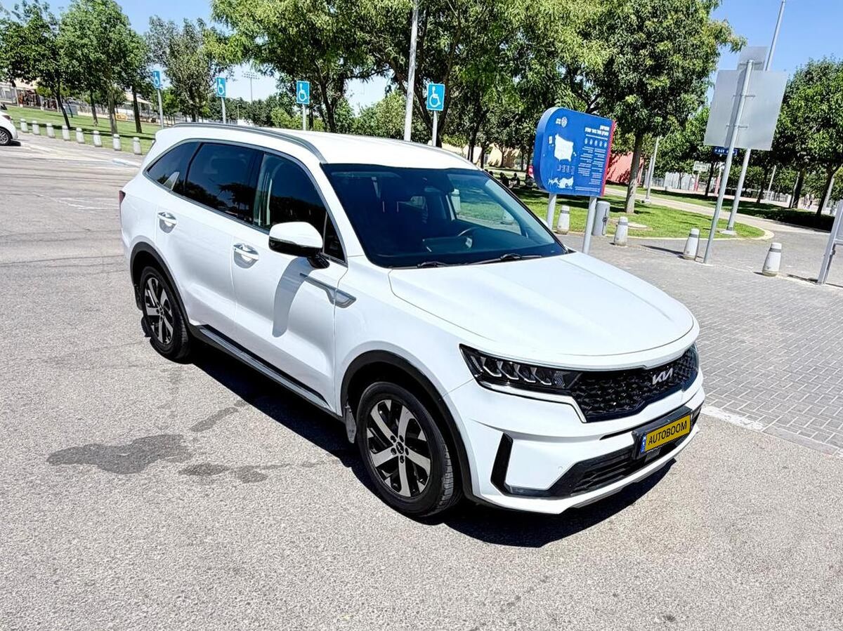 Kia Sorento 2nd hand, 2023