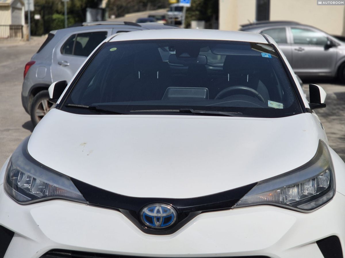 טויוטה C-HR יד 2 רכב, 2021, פרטי