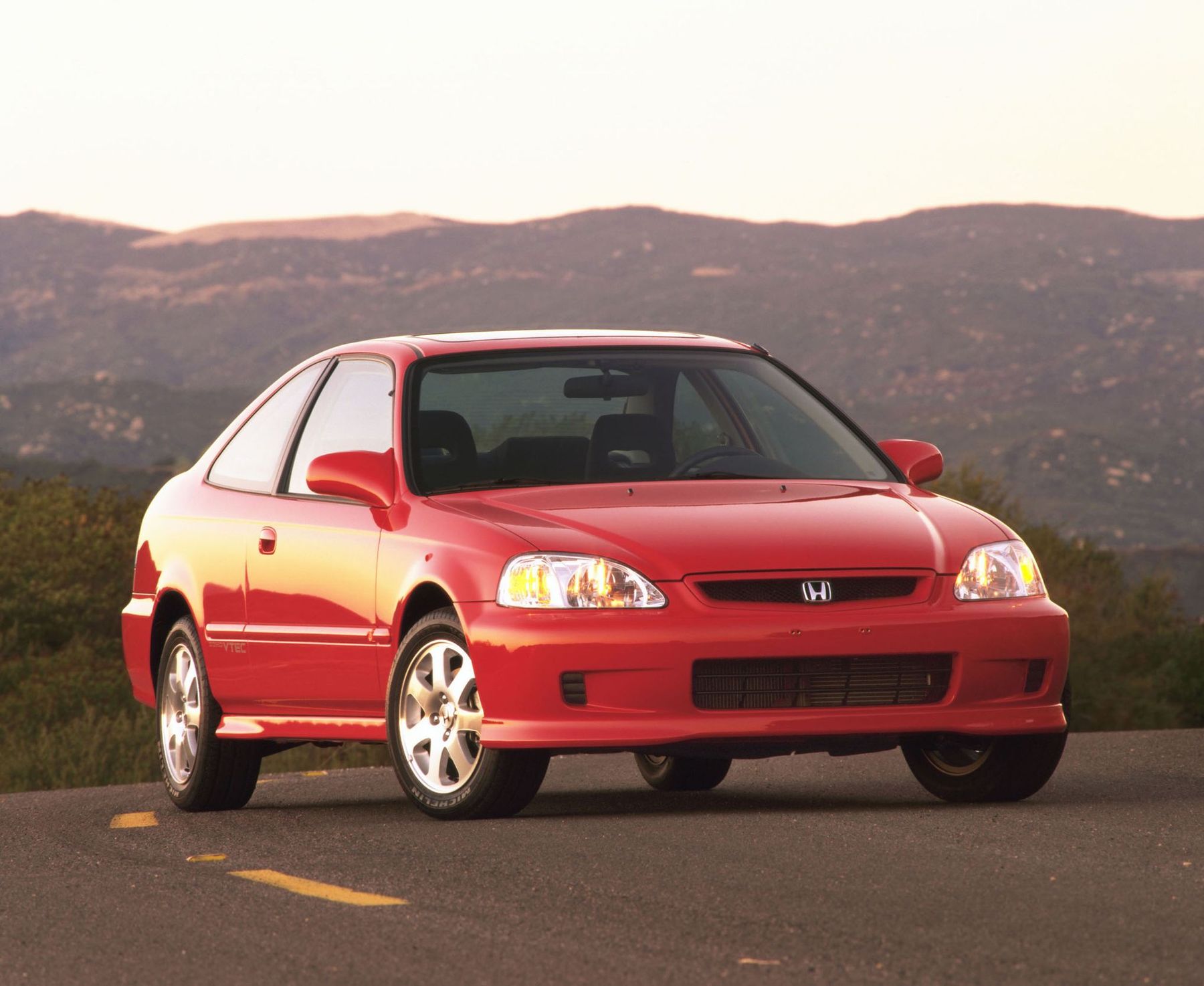 Модель honda civic. Honda Civic si Coupe 2000. Honda Civic si 1999. Honda Civic 2000 купе. Honda Civic si Coupe 1999.