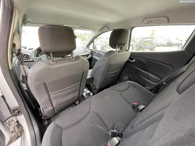 Renault Clio 2nd hand, 2019, private