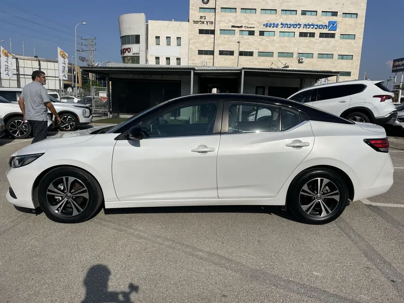 Nissan Sentra 2ème main, 2021, main privée