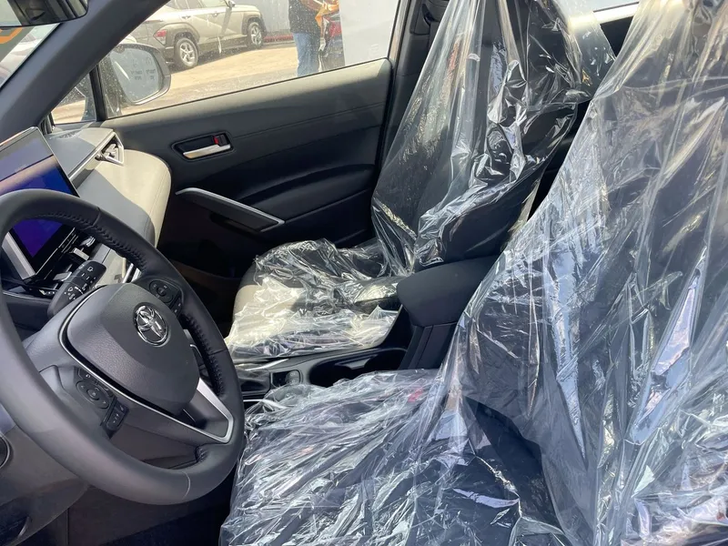 Toyota Corolla Cross new car, 2025