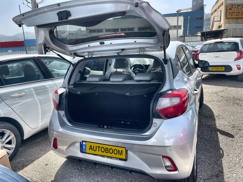 Hyundai i10 2nd hand, 2020, private