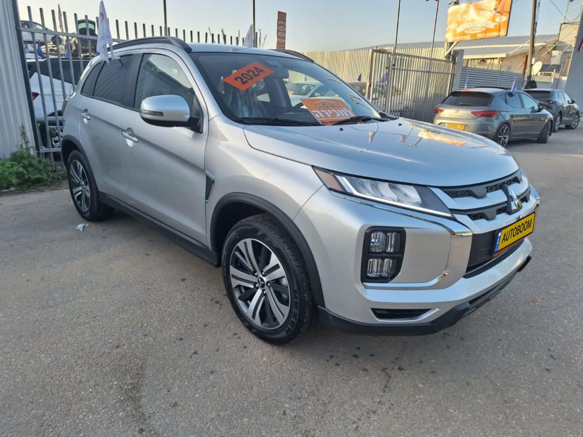 Mitsubishi ASX с пробегом, 2024