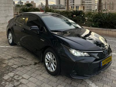 Toyota Corolla 2nd hand, 2019, private hand