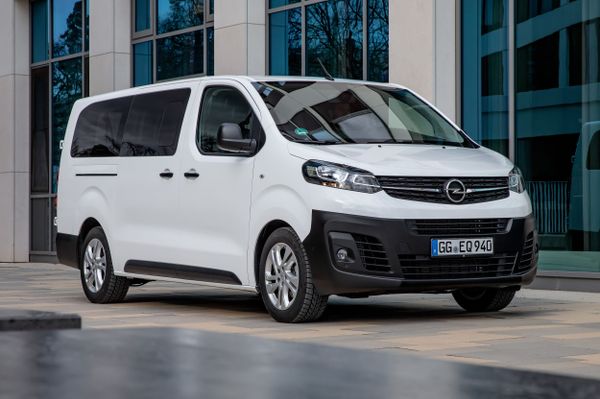 Opel Vivaro 2019. Carrosserie, extérieur. Monospace Longue, 3 génération