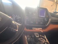 Toyota Highlander 2nd hand, 2021, private