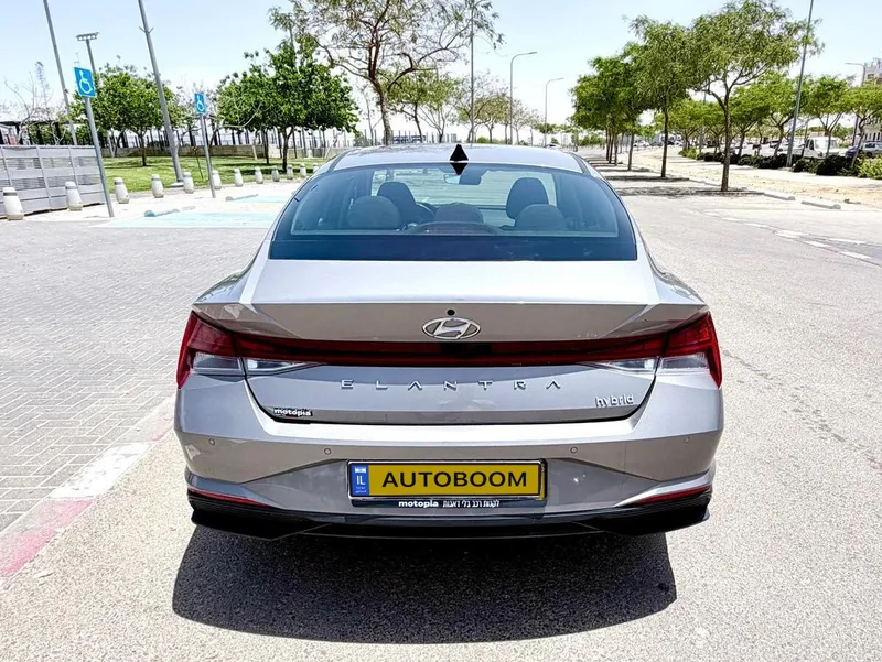 Hyundai Elantra 2ème main, 2022