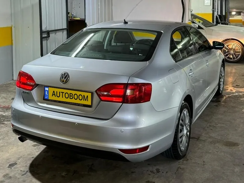 Volkswagen Jetta 2nd hand, 2013, private