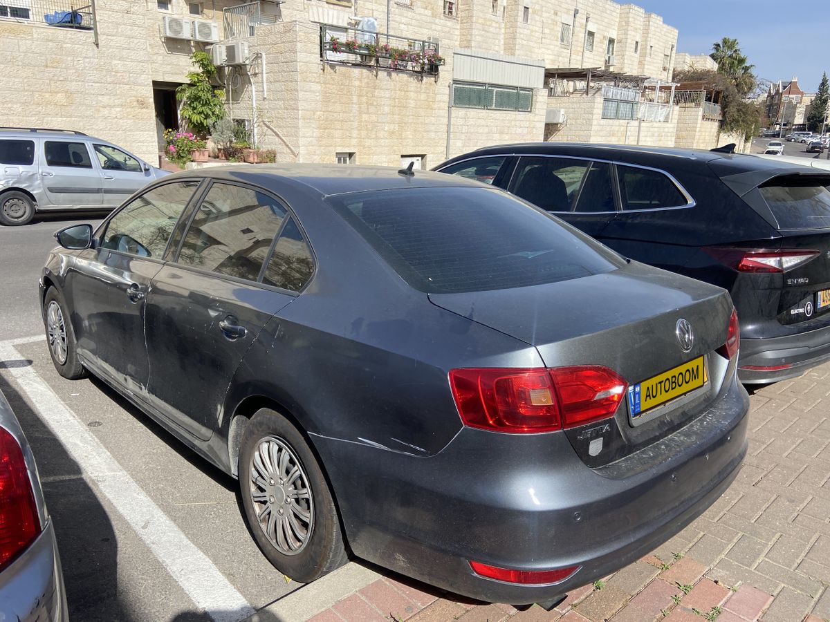 Volkswagen Jetta 2ème main, 2014, main privée